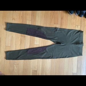 Women’s Ralph Lauren Riding leggings. Size medium.